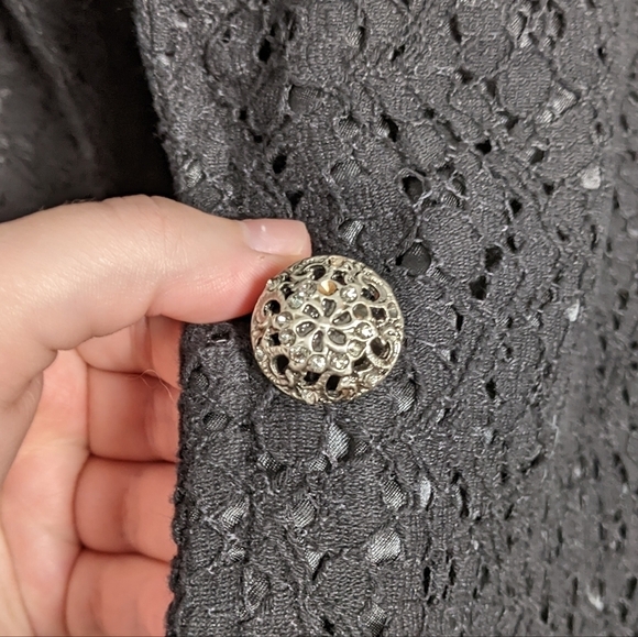 WD.NY Long Sleeve Black Eyelet Crochet Lace Blazer with Jeweled Buttons Size 10 - Picture 7 of 7